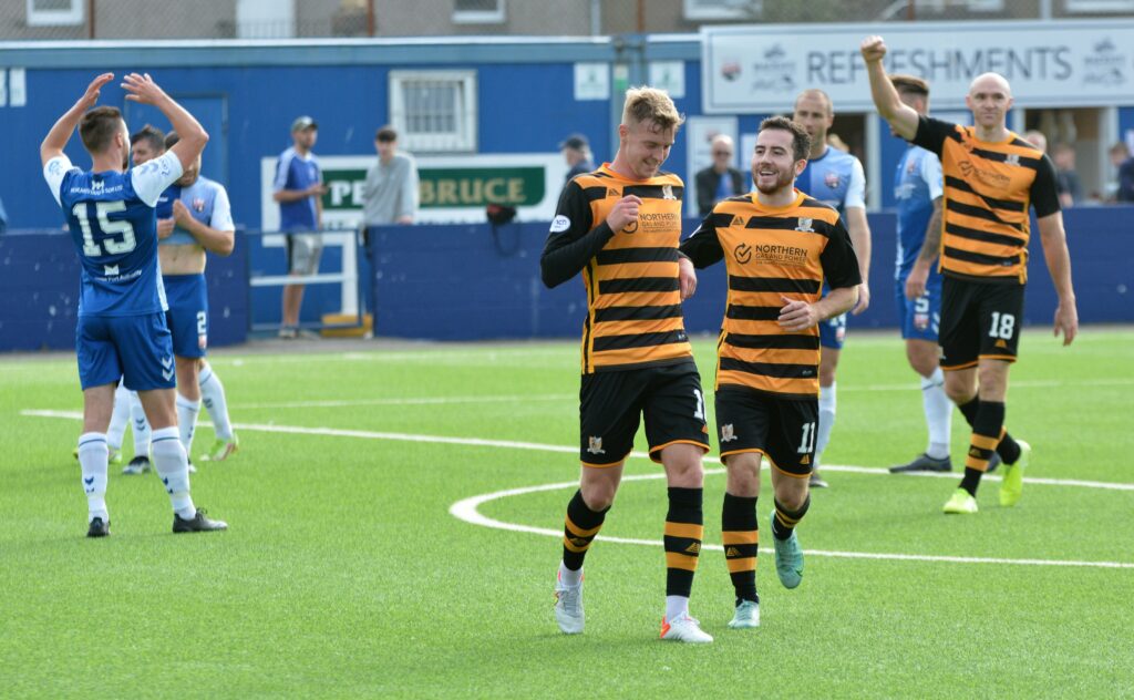Alloa Athletic vs Montrose free betting tips