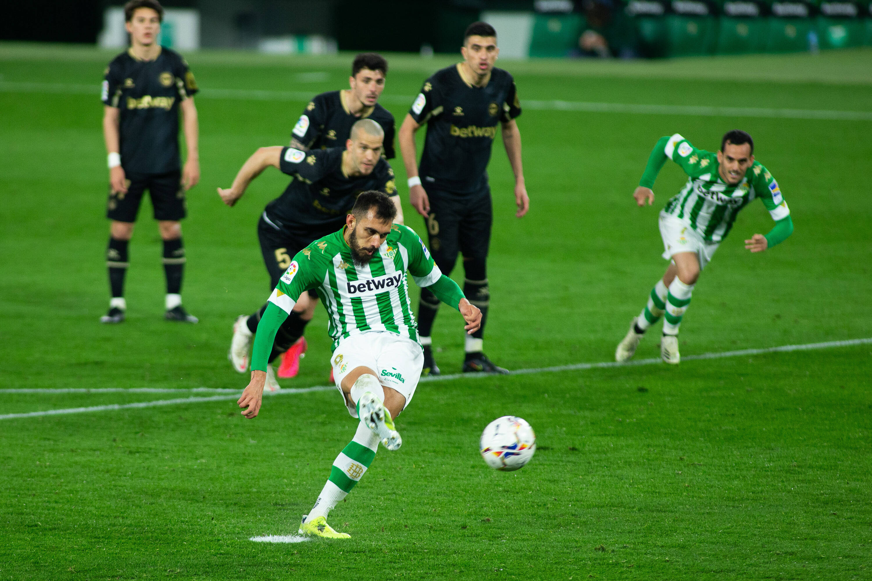 Deportivo Alaves vs Real Betis Seville free betting tips